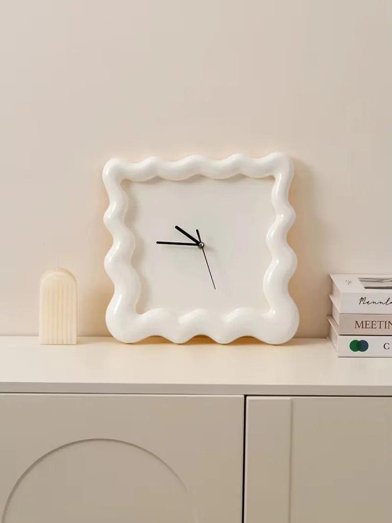 Cream Biscuit Clock _ cocobear