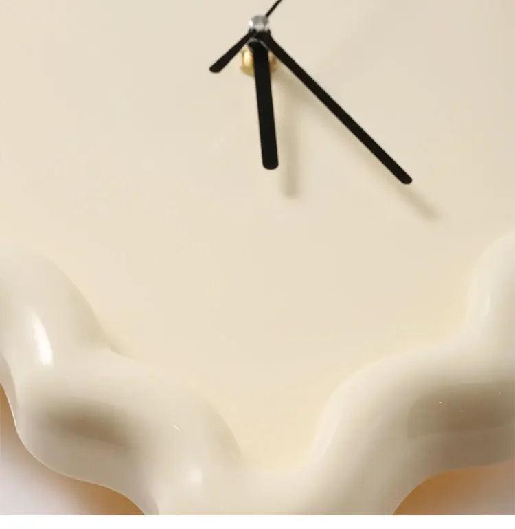 Cream Biscuit Clock _ cocobear
