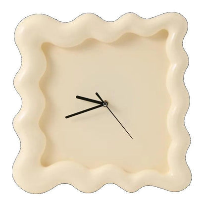 Cream Biscuit Clock _  cocobear