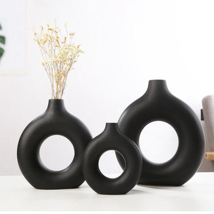 Circular Hollow Flower Vase - cocobear