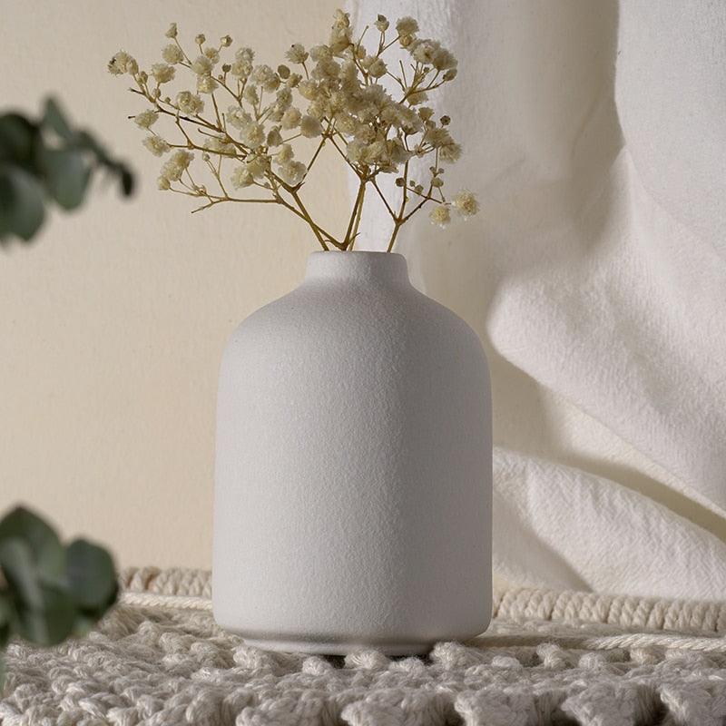 Minimalist Ceramic Vase - cocobear