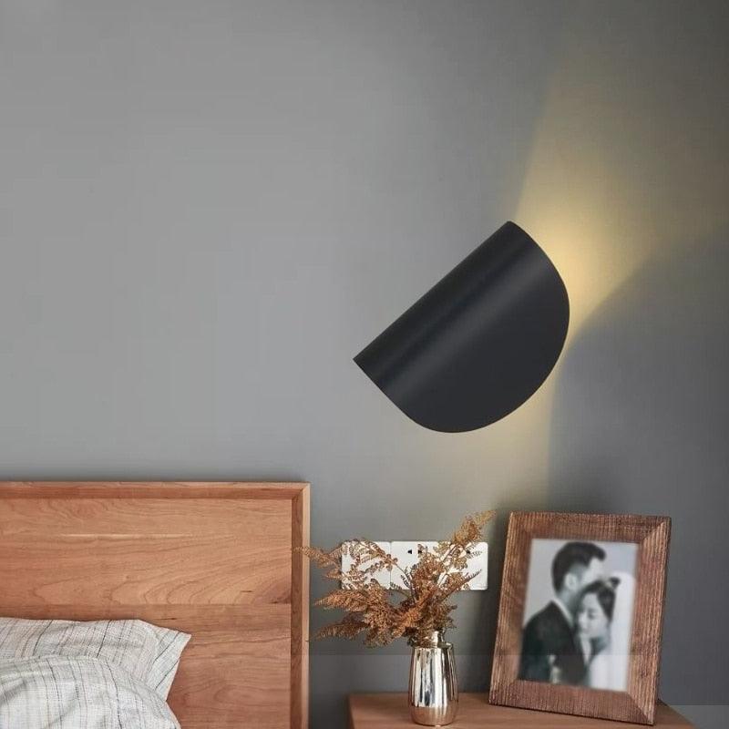 Modern Revolving Wall Lamp - cocobear